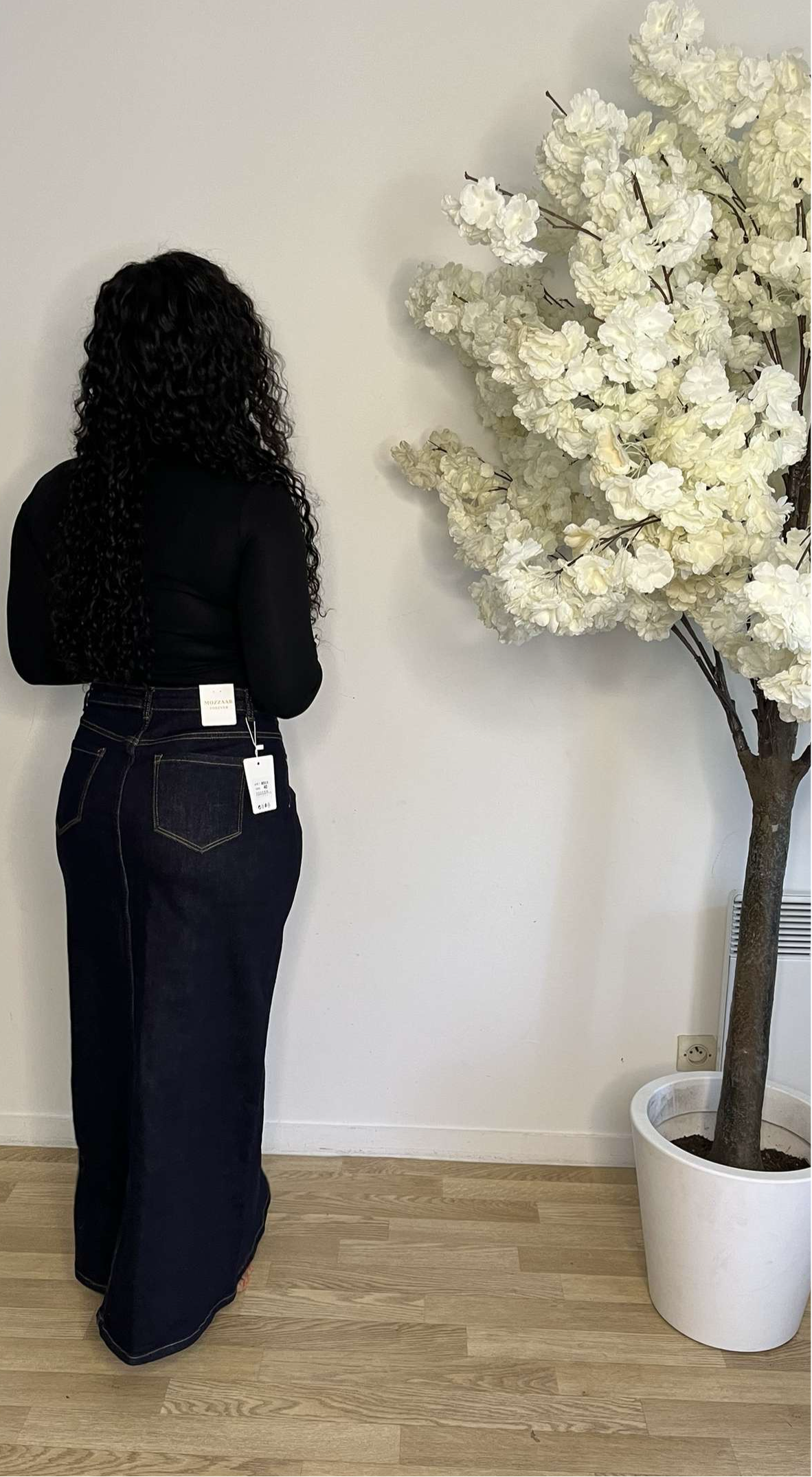 Jupe en jeans sans fente plusieurs modèles et couleurs