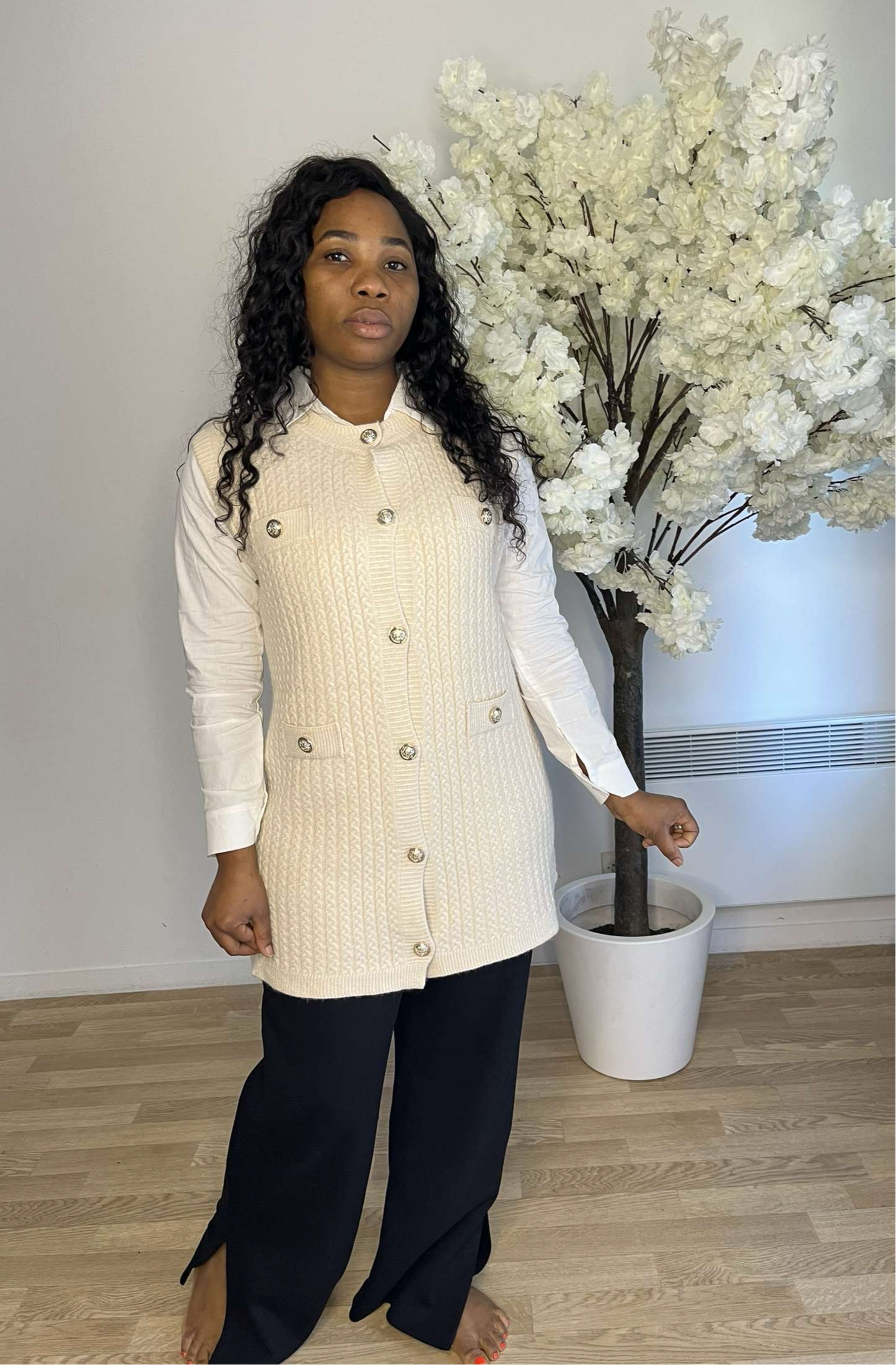 Gilet mi longue bouton doré