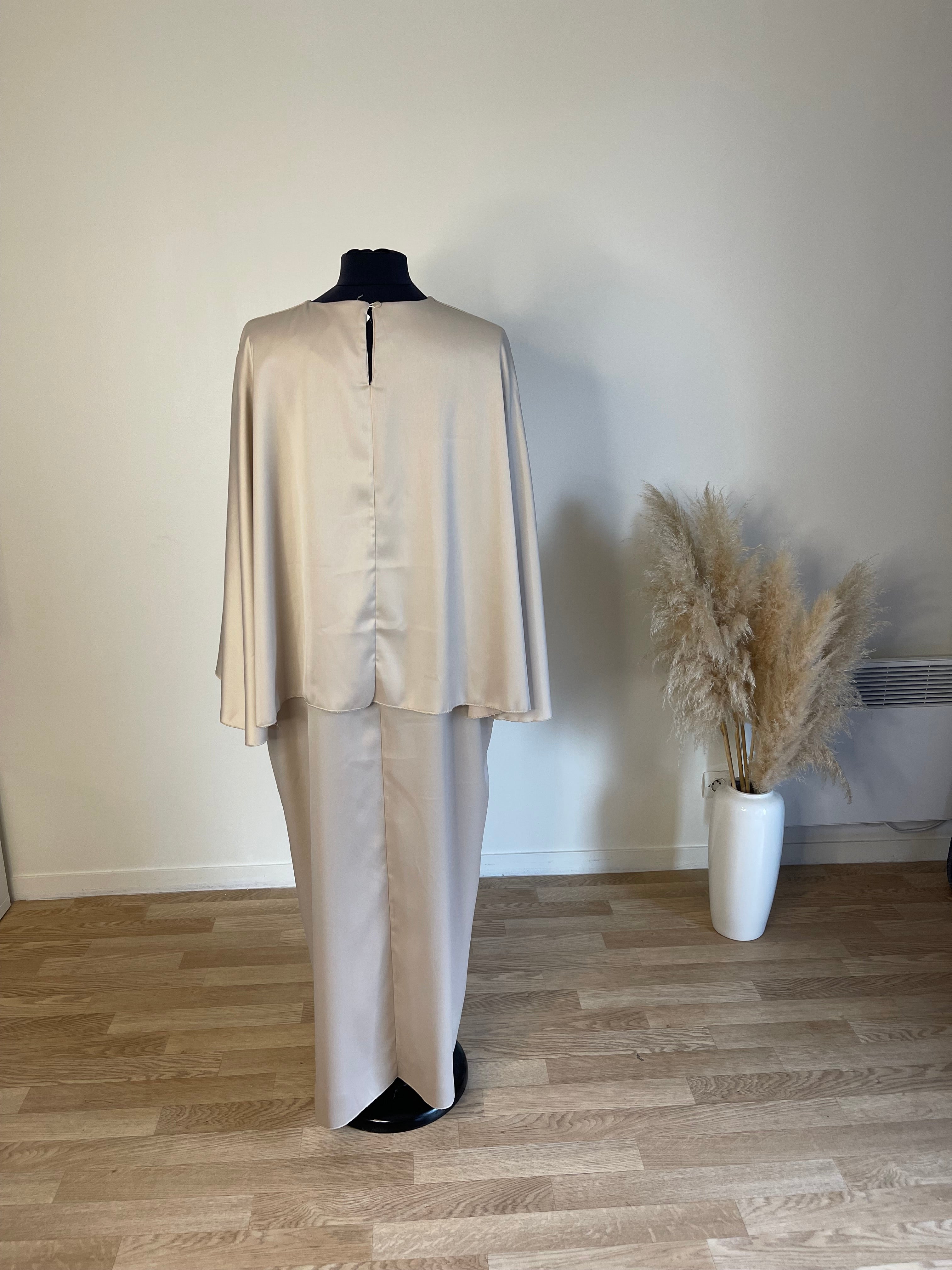 Abaya Zora