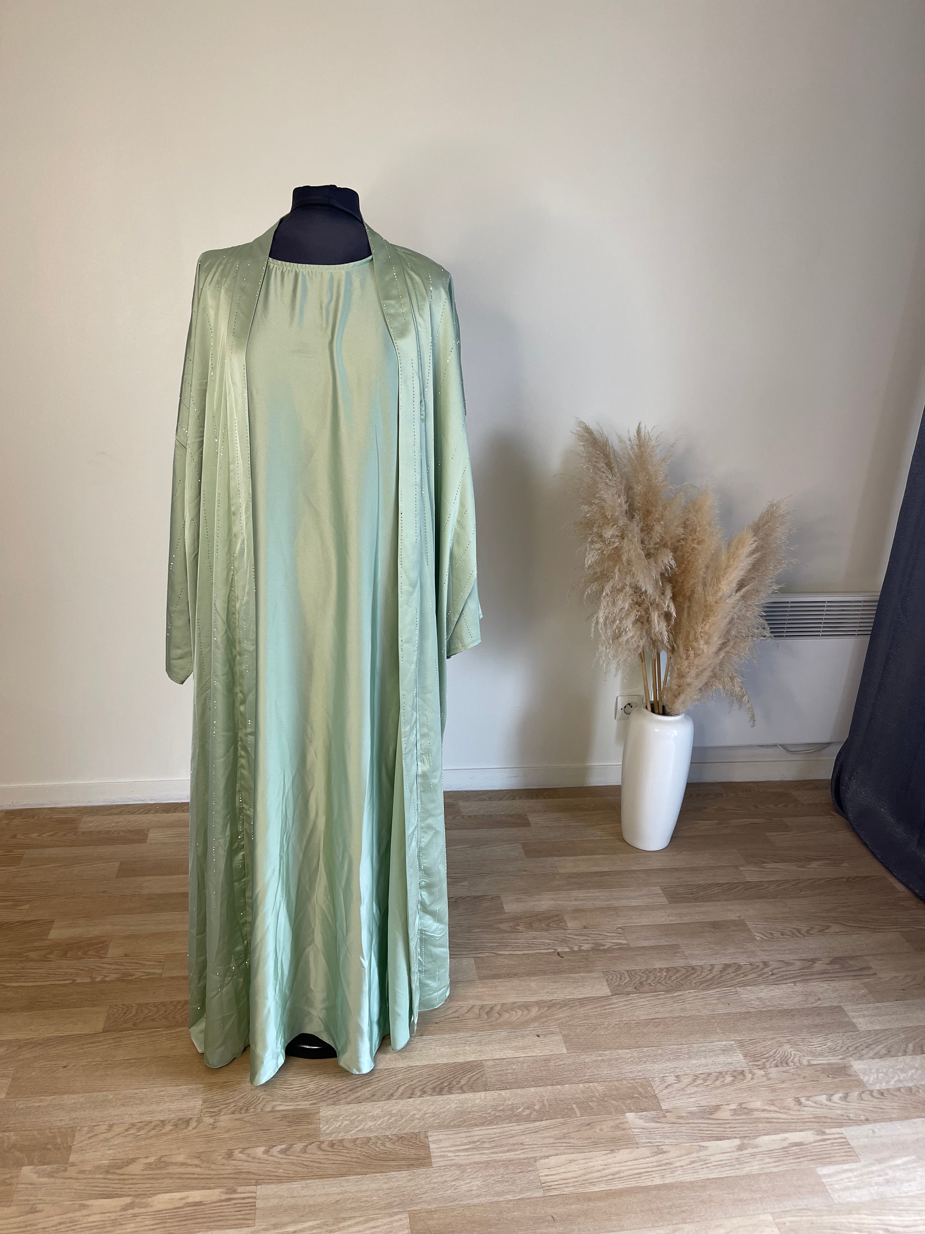 Abaya deux pièces sous robe et kimono à strass