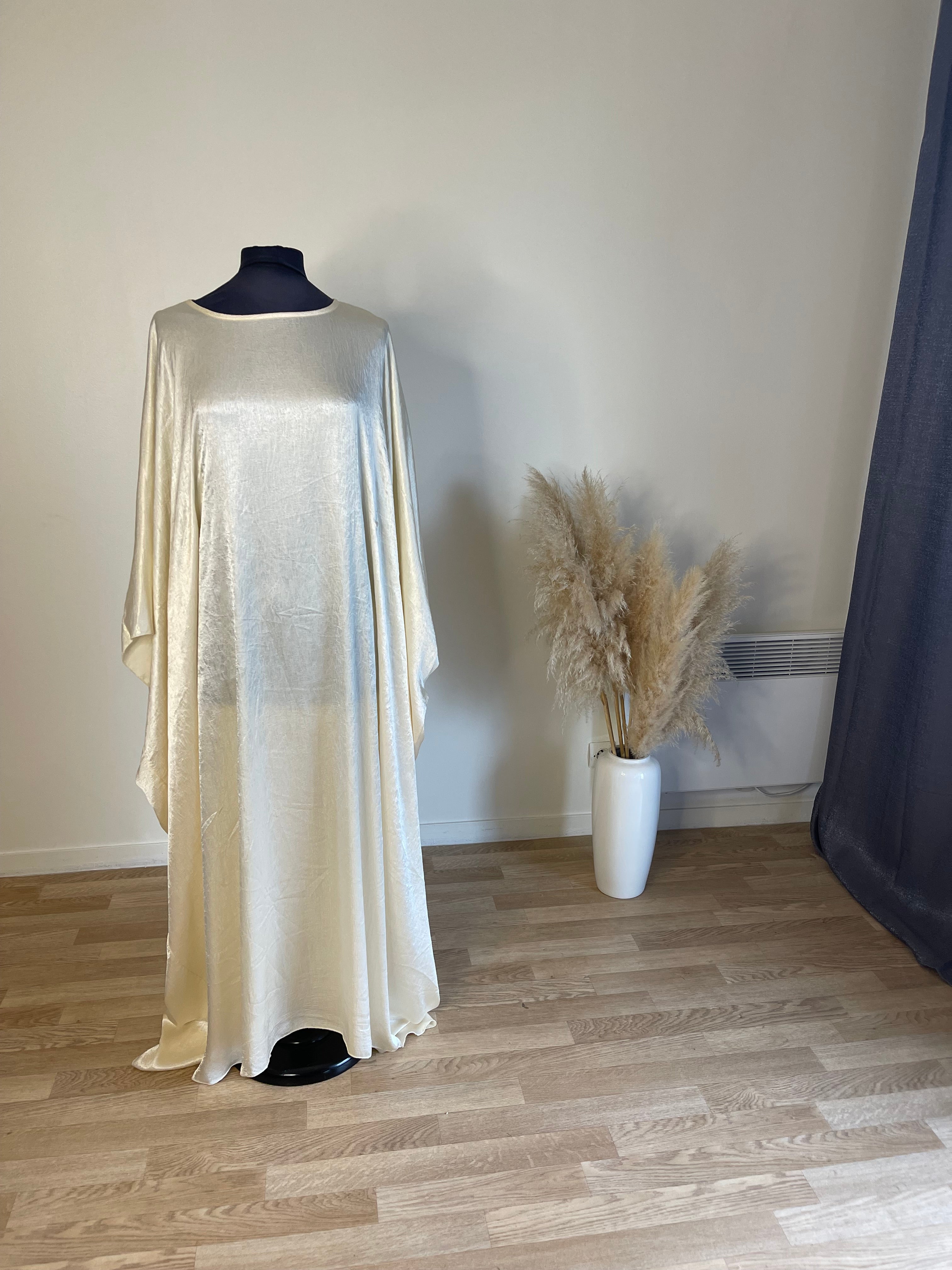 Abaya farasha satinée